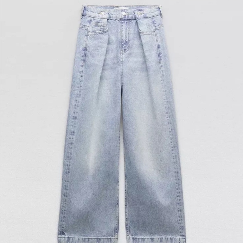 Zara the adjustable relaxed fit Jean